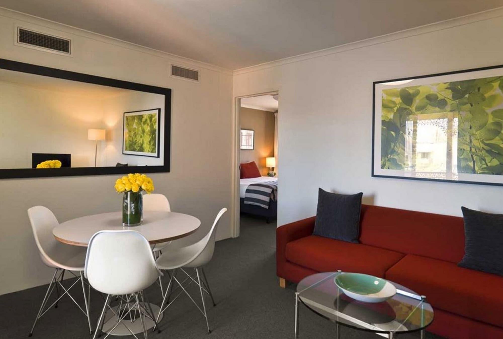 Adina Serviced Apartments Canberra Kingston Exterior photo