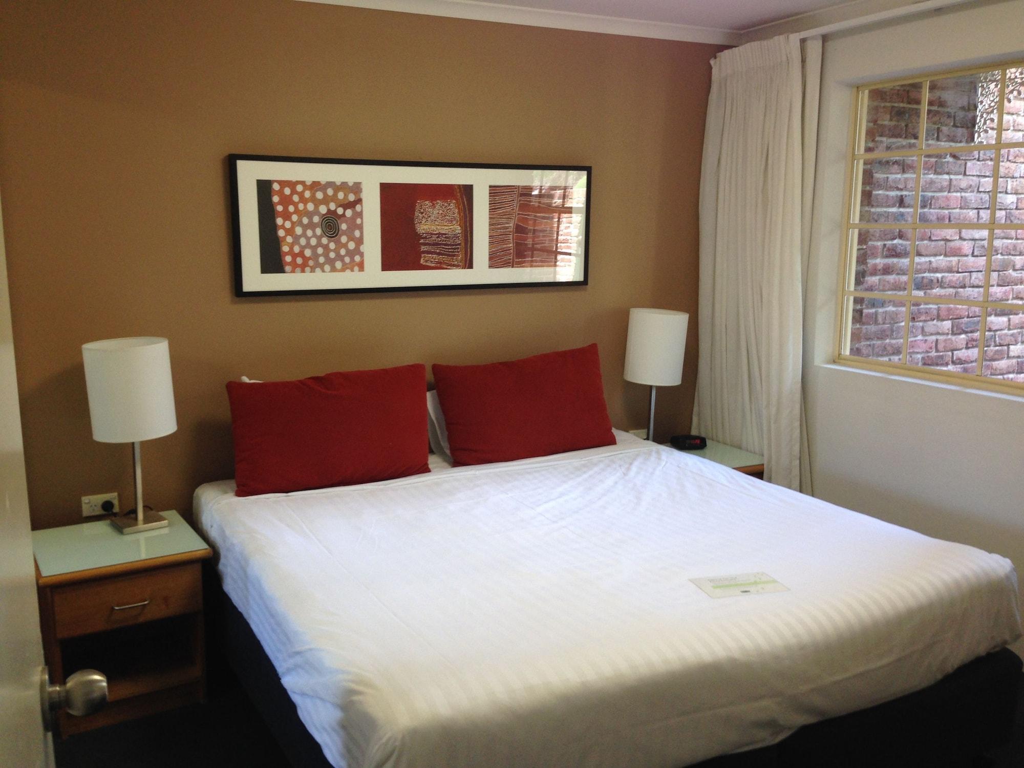 Adina Serviced Apartments Canberra Kingston Exterior photo