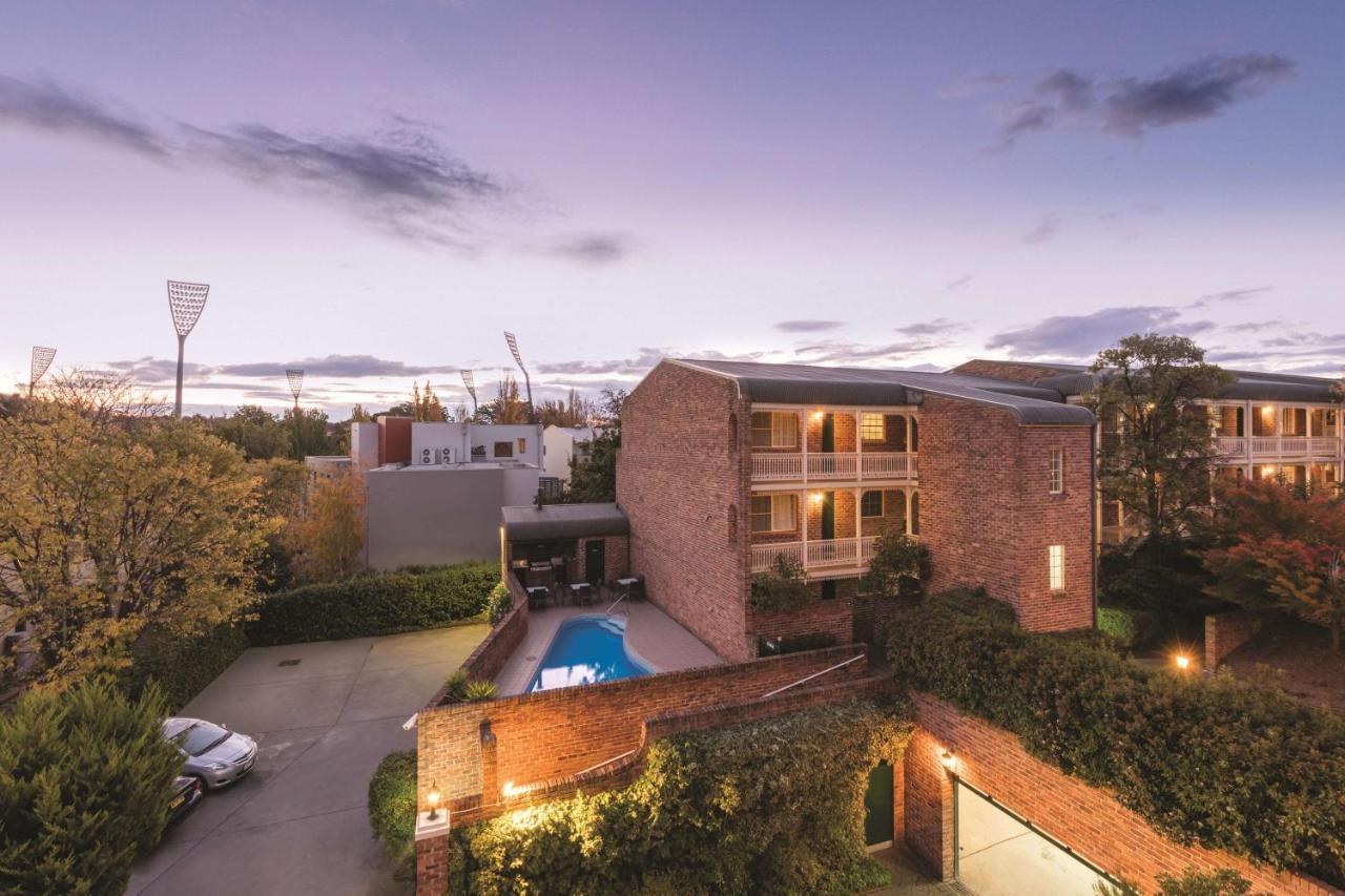Adina Serviced Apartments Canberra Kingston Exterior photo
