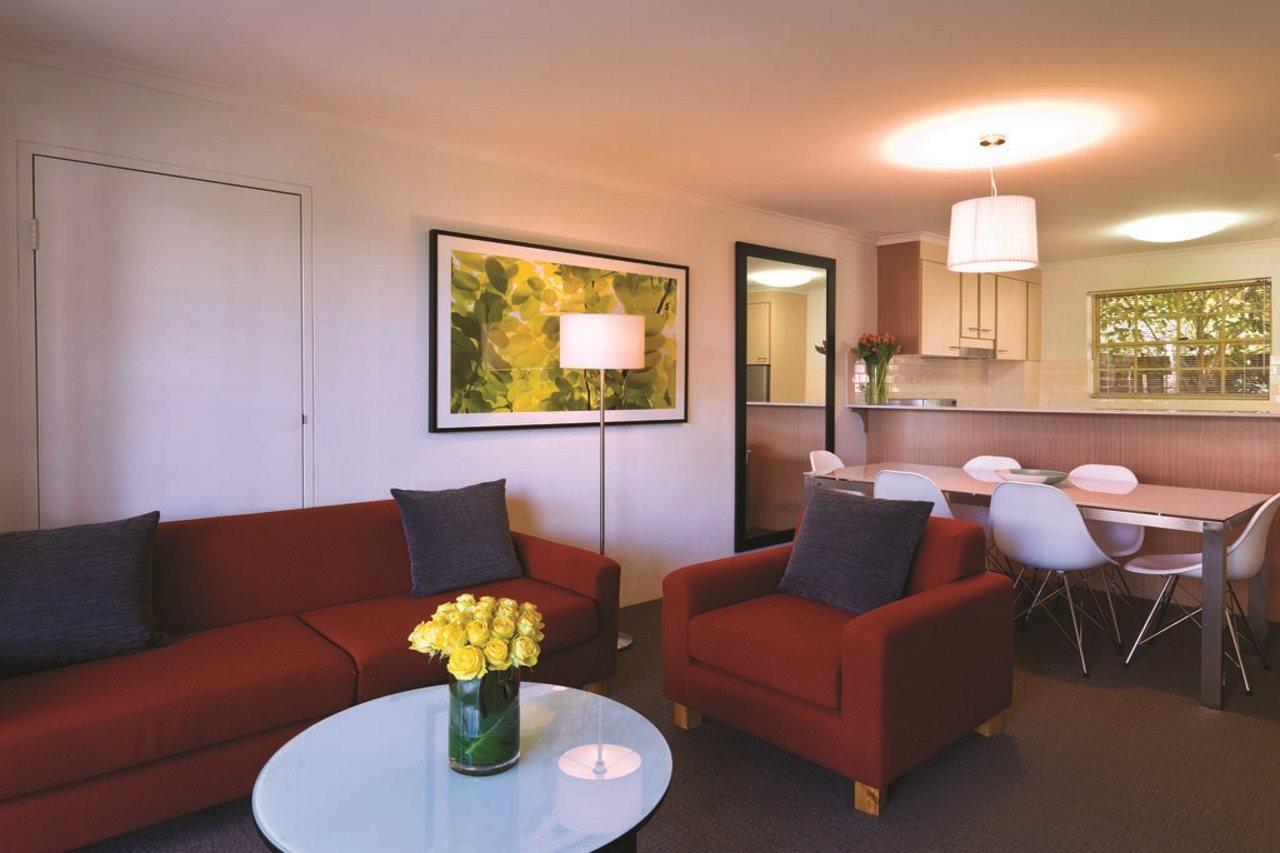 Adina Serviced Apartments Canberra Kingston Exterior photo